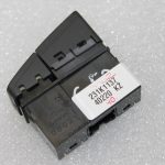 Suzuki SX4 II S-Cross JY avārijas brīdinājuma slēdzis gaisa spilvena ieslēgšanas un izslēgšanas indikators 37430-55L20-5PK