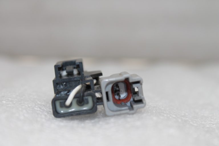 OEM Suzuki SX4 II S-Cross JY bezatslēgas antenas uztvērējs Kls aizmugurējās durvis 37175-57L10