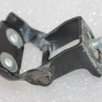 Oriģinālā Suzuki SX4 II S-Cross JY aizmugurējo durvju eņģe 69510-68L01, 6951068L01