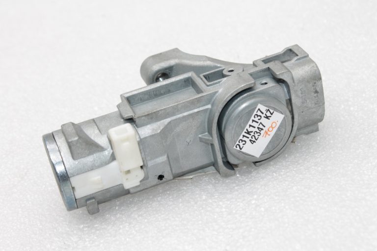 Oriģinālā Nissan X-Trail T32 aizdedzes slēdzene ar atslēgu D87004CE0C, D8700 4CE0C