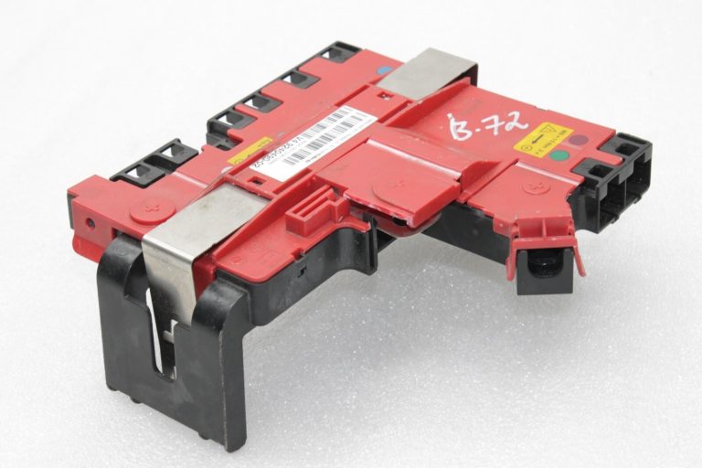 Oriģinālais BMW F10 F11 aizmugurējais jaudas sadalītājs 61149240490, 9240490