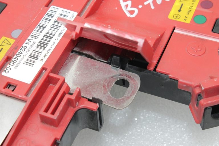 Oriģinālais BMW F10 F11 aizmugurējais jaudas sadalītājs 61149240490, 9240490
