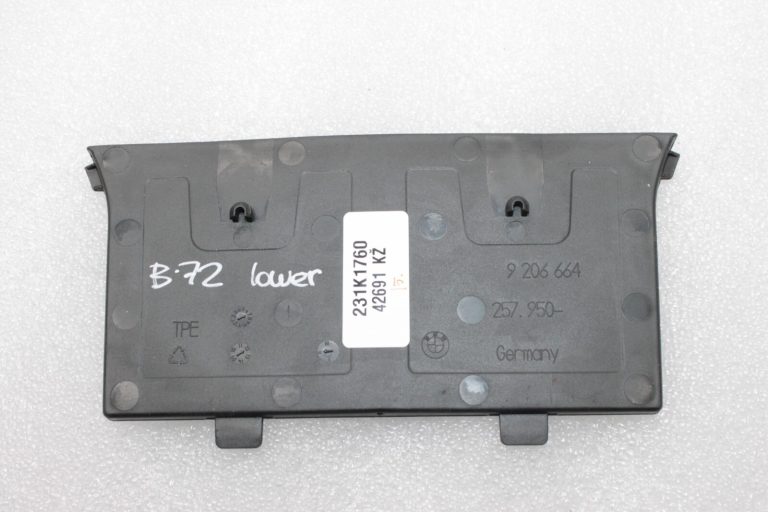 Oriģinālais BMW F10 F11 M5 centrālās konsoles paklājiņš aizmugurējā apakšā 51169206799