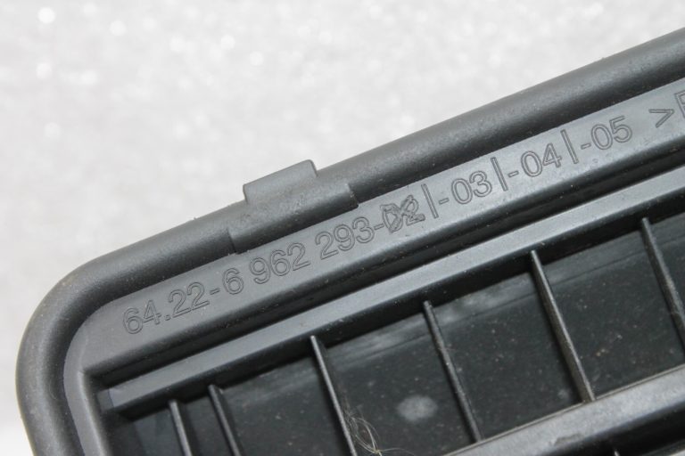 Oriģinālais BMW F10 F11 F12 F12 F25 Virsbūves ventilācijas režģis kreisais labais 64226962293