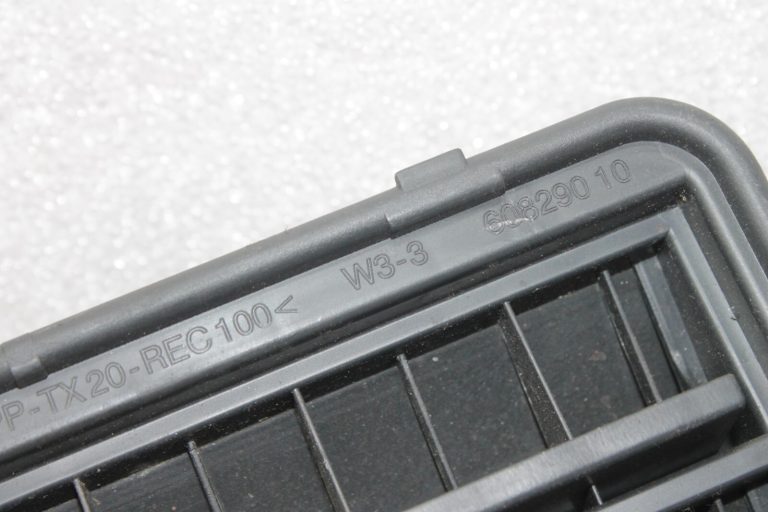 Oriģinālais BMW F10 F11 F12 F12 F25 Virsbūves ventilācijas režģis kreisais labais 64226962293