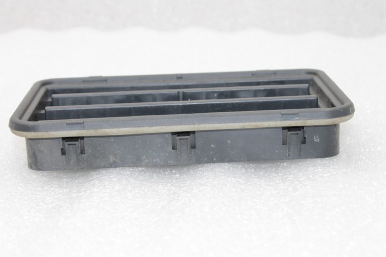 Oriģinālais BMW F10 F11 F12 F12 F25 Virsbūves ventilācijas režģis kreisais labais 64226962293