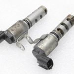 Oriģināls Toyota 1.8 2ZR-FAE sadales vārsta vadības vārsts ieplūdes+izplūdes 153300T050