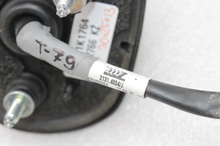 Oriģināls Toyota Avensis T27 ārējais spogulis labajā pusē 1G6 pelēks 8791005440 87910-05440