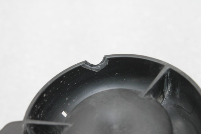 Oriģinālā Toyota Avensis T27 signalizācijas sistēmas sirēna PZ464-T0131-61, PZ464T013161