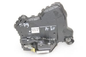 Подлинный замок передней левой двери Toyota Avensis T27 6904002211, 69040-02211