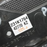 Oriģinālā Toyota Avensis T27 priekšējo kreiso durvju slēdzene 6904002211, 69040-02211