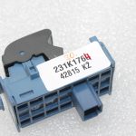 Oriģināls Toyota Avensis T27 elektrisko logu slēdzis 84810-05080, 8481005080