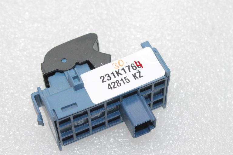 Oriģināls Toyota Avensis T27 elektrisko logu slēdzis 84810-05080, 8481005080