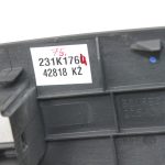 Toyota Avensis T27 Logu regulatora slēdža vāks priekšējais labais 7423105340