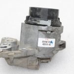 Oriģināls Toyota Avensis T27 Auris E18 1.8 eļļas filtra korpuss ar vāku 156090T030
