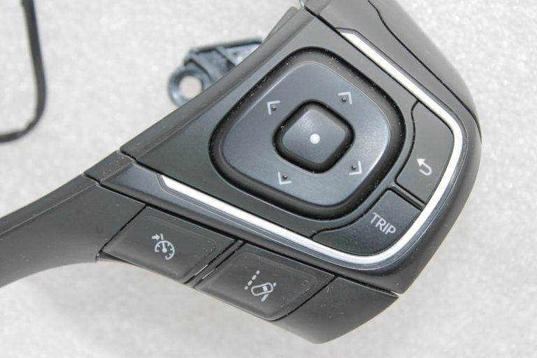 Oriģināls Toyota Avensis T27 stūres slēdžu komplekts 8425005230, 84250-05230