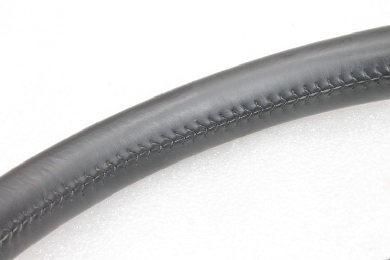 Oriģināls Toyota Avensis T27 stūres rats ādas melns 4510005A00C1, 45100-05A00