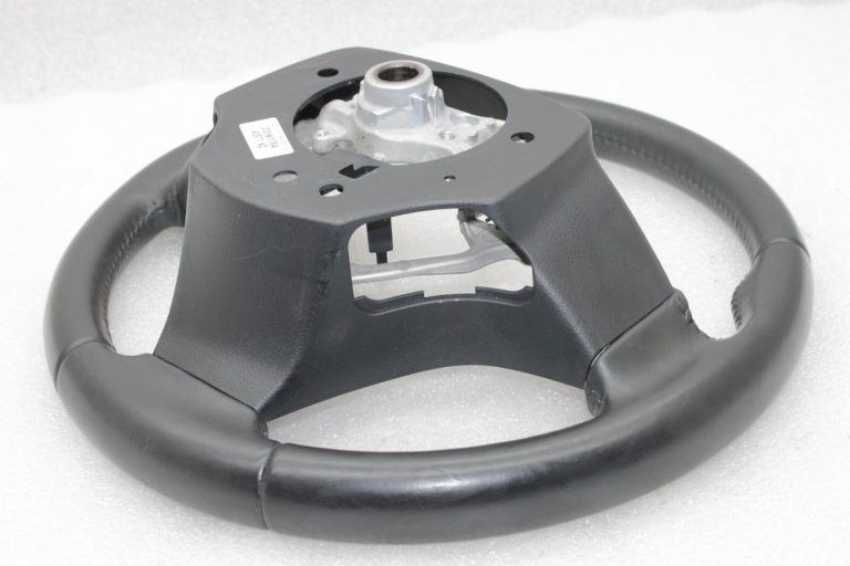 Oriģināls Toyota Avensis T27 stūres rats ādas melns 4510005A00C1, 45100-05A00
