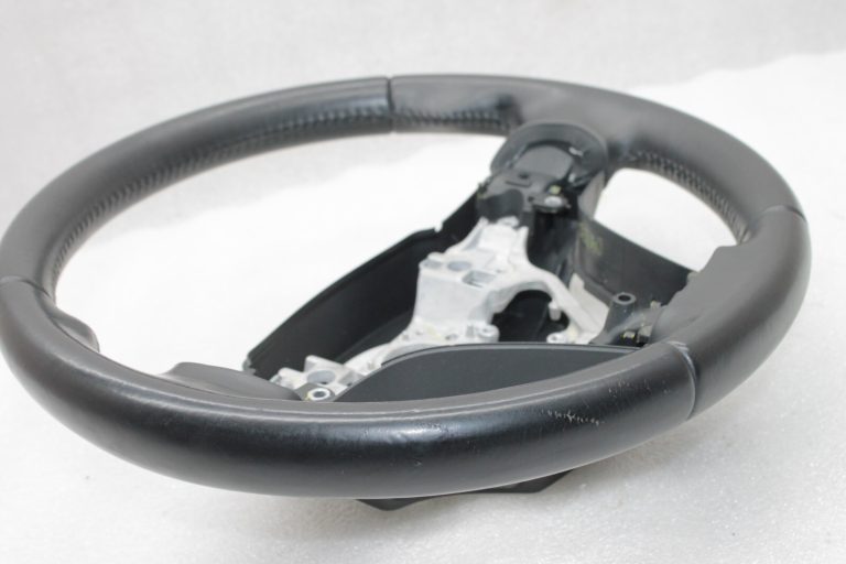 Oriģināls Toyota Avensis T27 stūres rats ādas melns 4510005A00C1, 45100-05A00