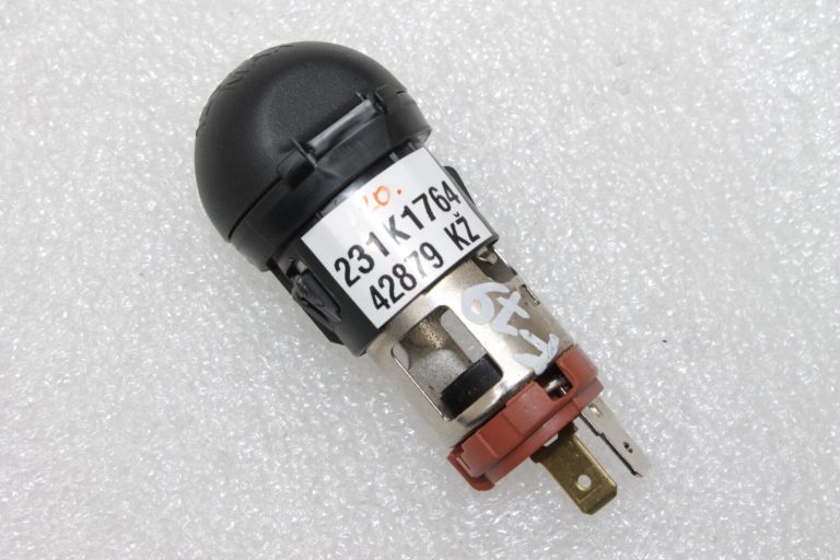 Oriģināls Toyota Avensis T27 kontaktligzdas savienojums 12V 120W Max 8553552040