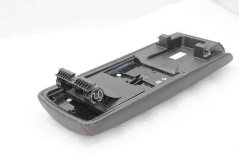 Oriģināls Toyota Avensis T27 centrālais roku balsts 5892505040E3, 58925-05040-E3