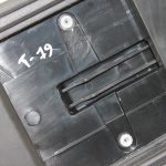 Oriģināls Toyota Avensis T27 centrālais roku balsts 5892505040E3, 58925-05040-E3