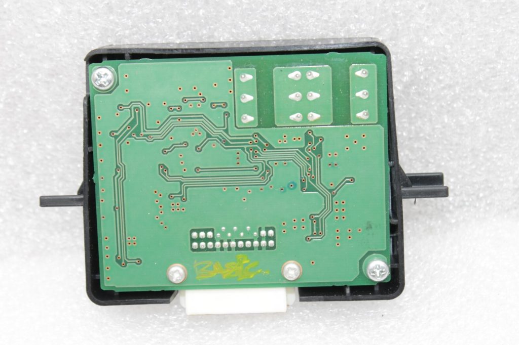 Oriģināls Toyota Avensis T27 priekšējo lukturu vadības bloks kreisais labais 10079-18444