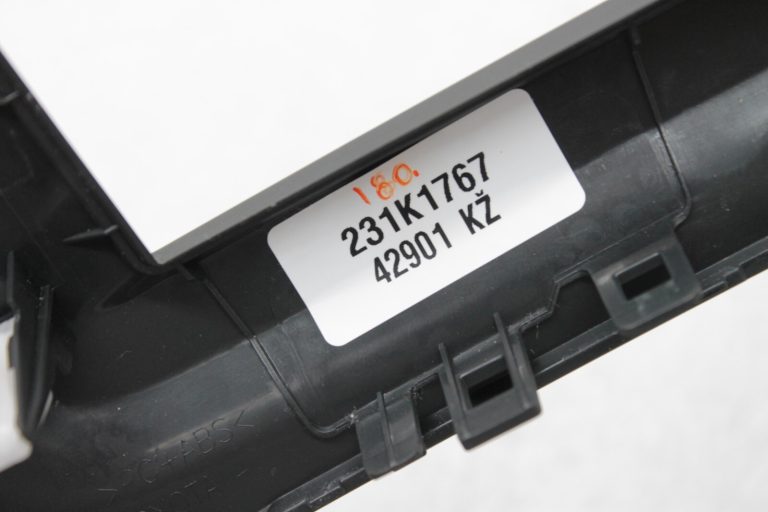 Oriģināls Toyota Avensis T27 radio pārsegs 5540505290, 55405-05290