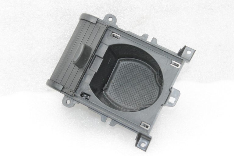 Oriģināls Toyota Avensis T27 centrālās konsoles krūzīšu turētājs un uzglabāšanas nodalījums 5562505050