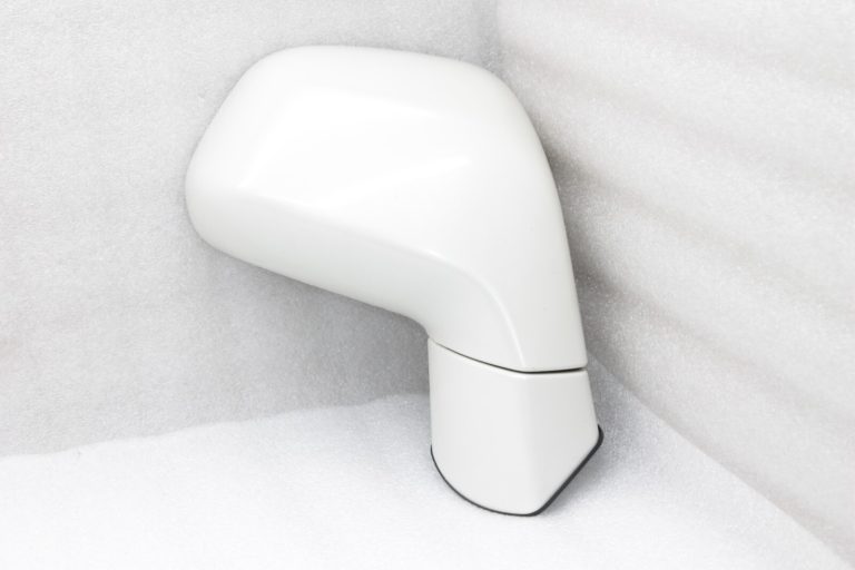 Oriģinālais Opel Antara ārējais spogulis labajā pusē GBQ crystal white 20961926, 4802890