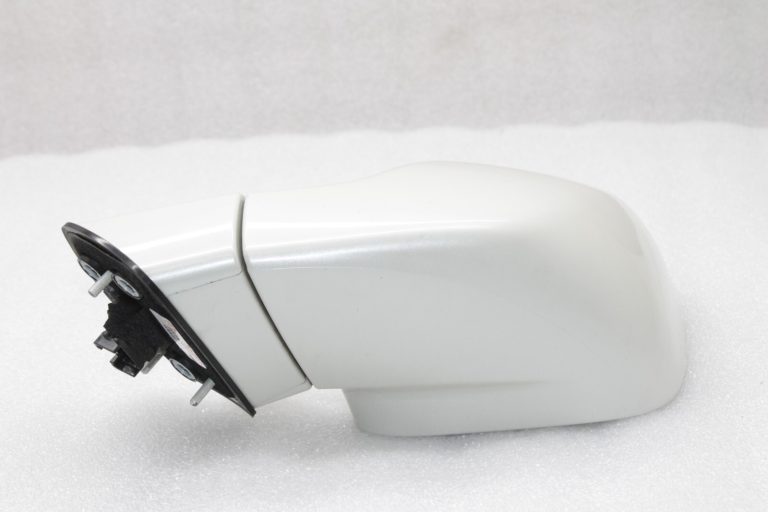 Oriģinālais Opel Antara ārējais spogulis labajā pusē GBQ crystal white 20961926, 4802890
