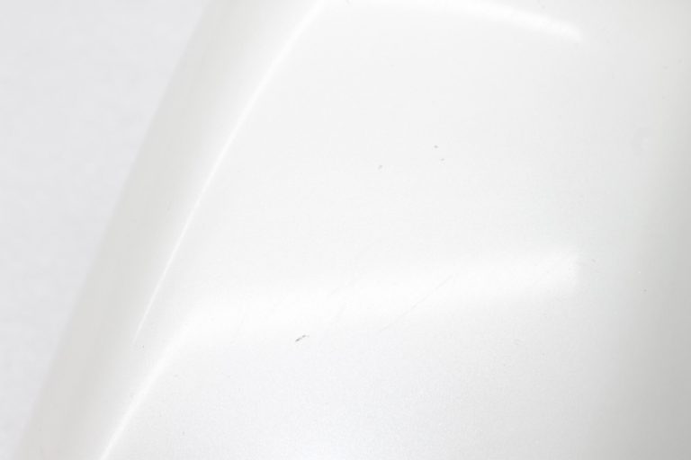 Oriģinālais Opel Antara ārējais spogulis labajā pusē GBQ crystal white 20961926, 4802890