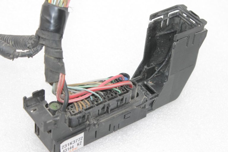 Opel Antara ABS sūkņa spraudnis 20985263, 20985265, 20946171, 4802996, 4802995