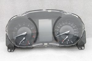 Genuine Toyota Avensis T27 1.8i speedometer instrument cluster 8380005V70, 83800-05V70