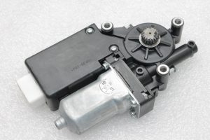 Nissan X-Trail T31 jumta pārsega motors, jumta pārsega motors 91295JG010, 91295-JG010
