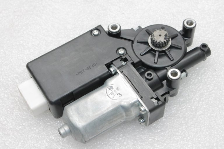 Nissan X-Trail T31 jumta pārsega motors, jumta pārsega motors 91295JG010, 91295-JG010