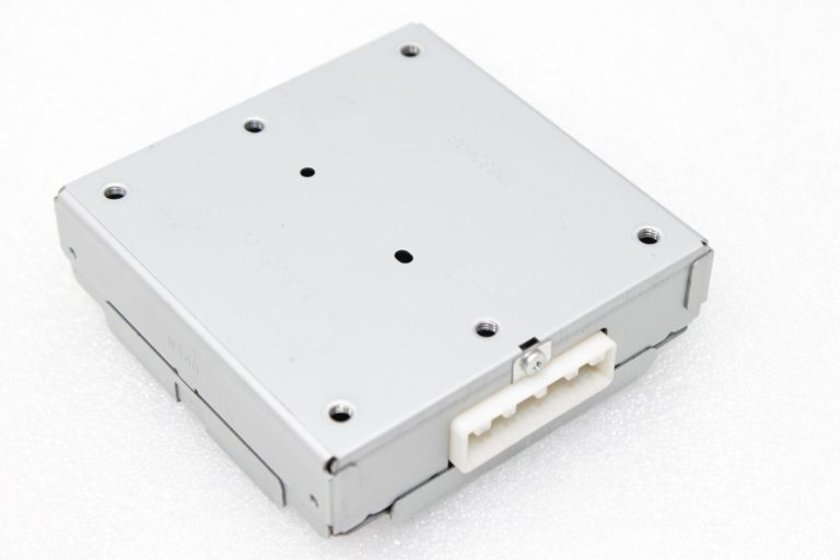 Nissan X-Trail T31 atpakaļgaitas kameras vadības bloks 284A1JG000, 284A1-JG000