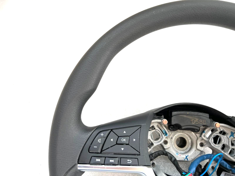 Nissan qashqai J11 daudzfunkcionālais stūres rats kruīza kontrole radio dholder 255506FR5A