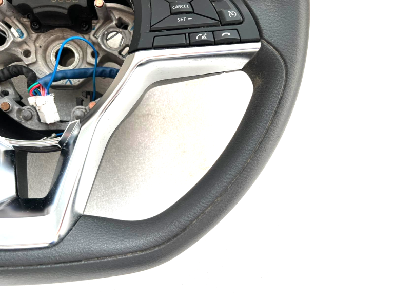 Nissan qashqai J11 daudzfunkcionālais stūres rats kruīza kontrole radio dholder 255506FR5A