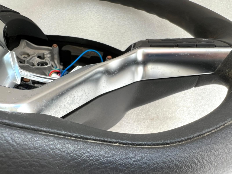 Nissan qashqai J11 daudzfunkcionālais stūres rats kruīza kontrole radio dholder 255506FR5A