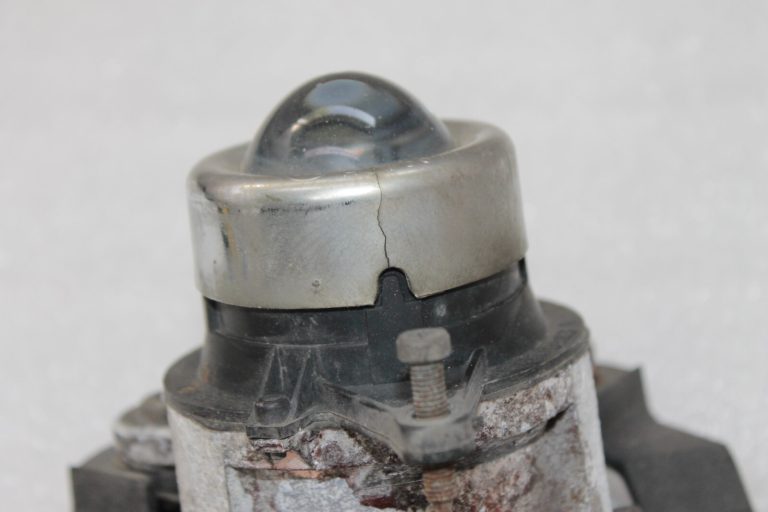 Oriģinālais Alfa Romeo Giulietta 940 Priekšējais kreisais labais miglas lukturis 50522917