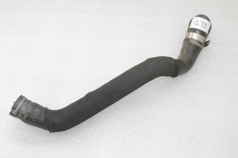 OEM Alfa Romeo Giulietta 940 2.0 JTD dzesēšanas šķidruma radiatora šļūtene