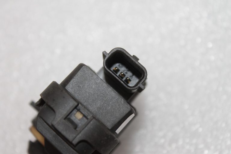 Oriģinālais Opel Renault Citroen priekšējo lukturu servomotors 8200402521
