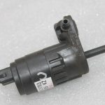 Oriģinālais Alfa Romeo Giulietta 940 priekšējā stikla mazgāšanas sūknis 71740942