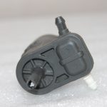 Oriģinālais Alfa Romeo Giulietta 940 priekšējā stikla mazgāšanas sūknis 71740942