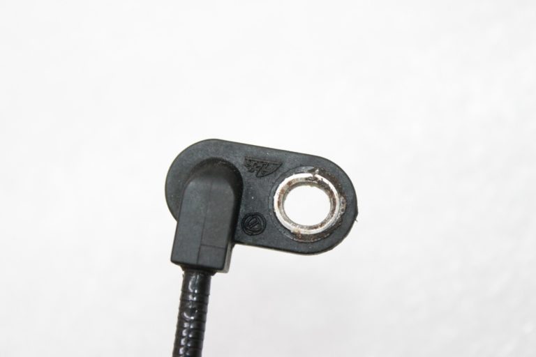 Oriģināls Alfa Romeo Giulietta 940 riteņu ātruma sensors priekšējais kreisais labais 51826112