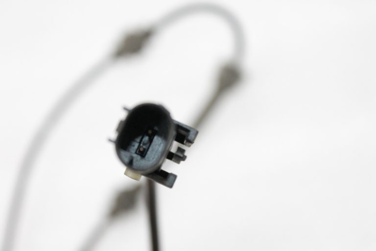 Oriģināls Alfa Romeo Giulietta 940 riteņu ātruma sensors priekšējais kreisais labais 51826112