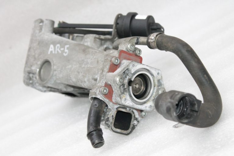 OEM Alfa Romeo Giulietta 940 Fiat Doblo Diesel EGR vārsta siltummainis 55275666