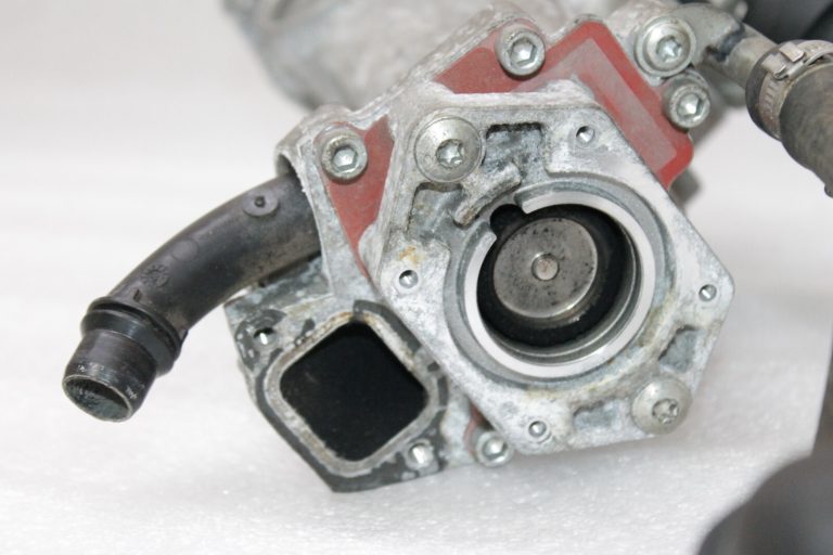 OEM Alfa Romeo Giulietta 940 Fiat Doblo Diesel EGR vārsta siltummainis 55275666