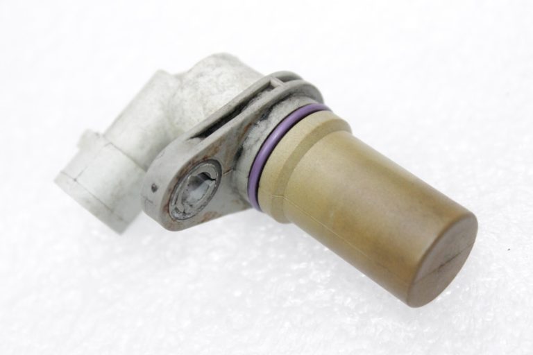 OEM Alfa Romeo Giulietta 940 2.0 JTDM kloķvārpstas sensora impulsu ģenerators 46798345